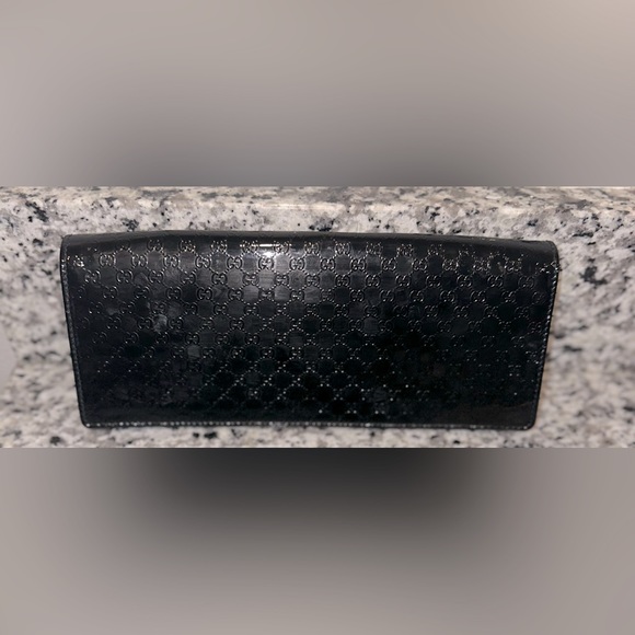 Gucci Patent Microguccissima Small Broadway Clutch in Black - Picture 1 of 7